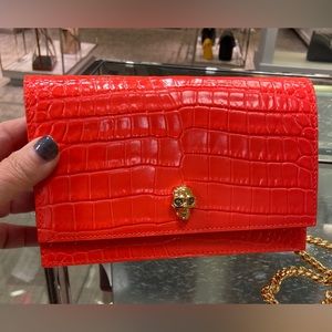 NWT Alexander McQueen
Skull crocodile-embossed shoulder bag
